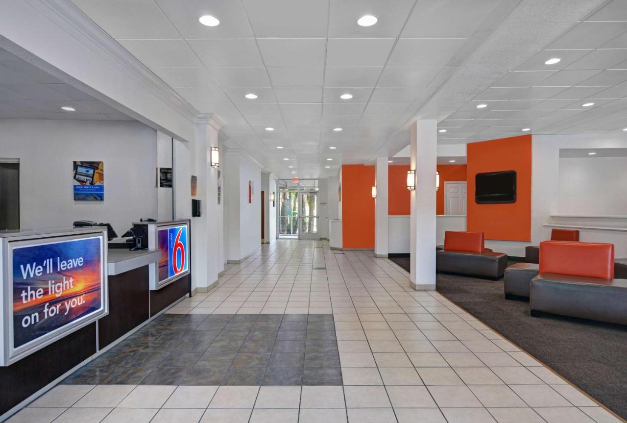 Motel 6-Cutler Bay, Fl Экстерьер фото