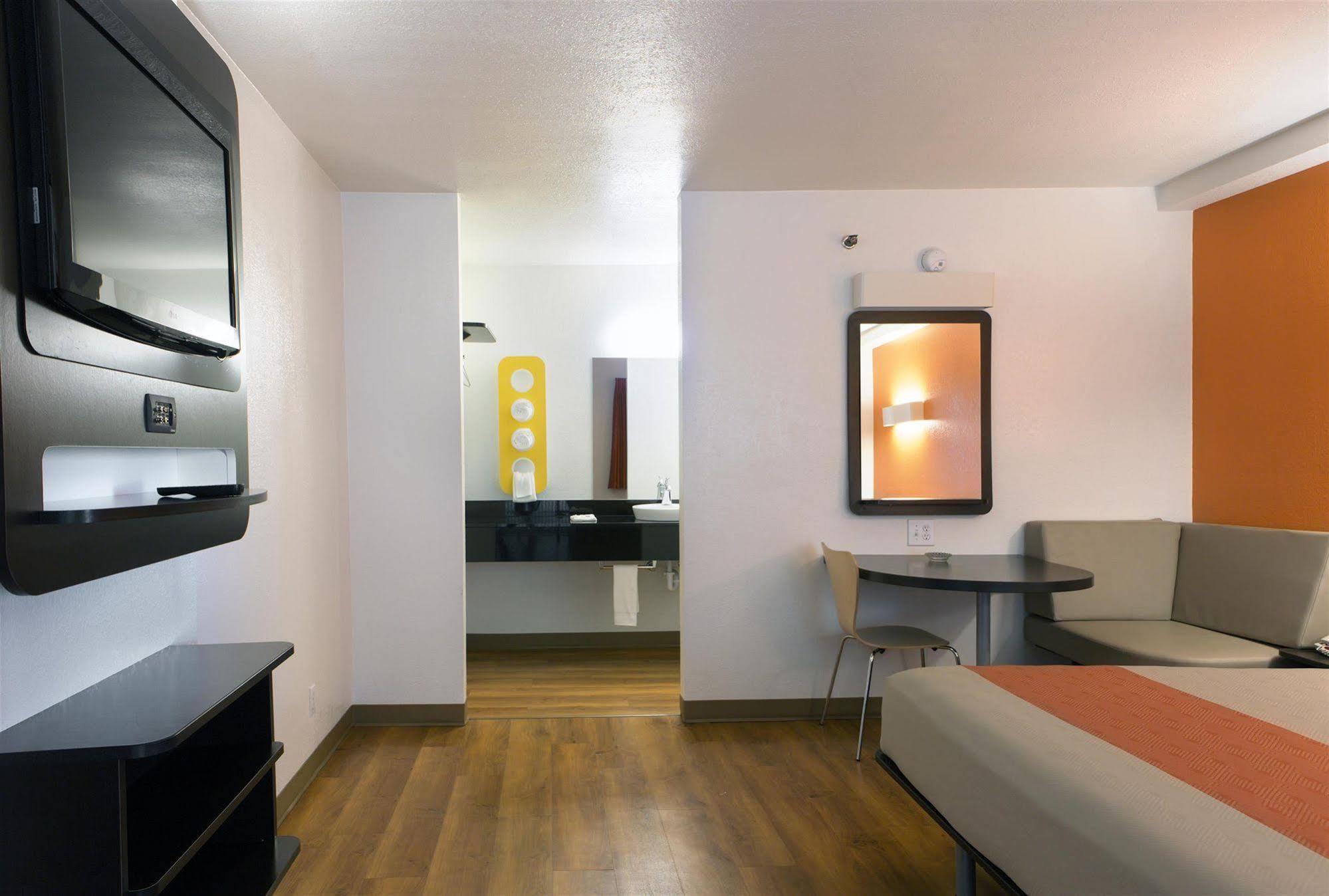 Motel 6-Cutler Bay, Fl Экстерьер фото