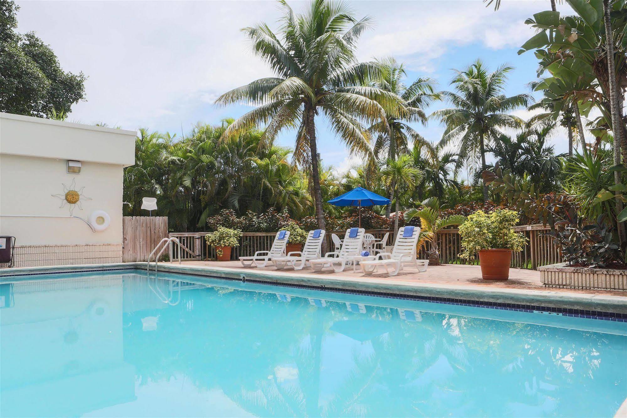 Motel 6-Cutler Bay, Fl Экстерьер фото