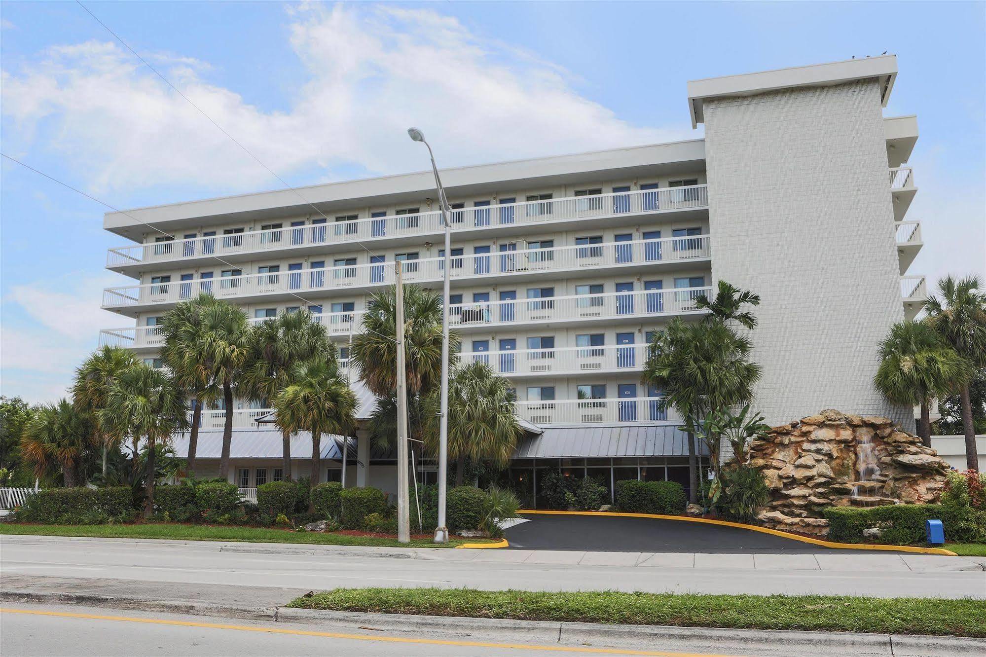Motel 6-Cutler Bay, Fl Экстерьер фото